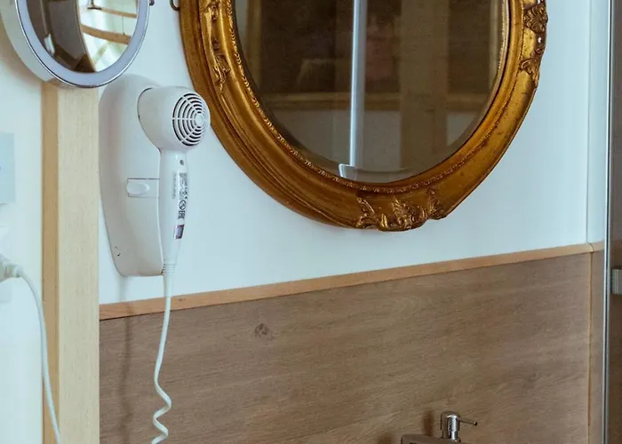 Artisan Maison 4*