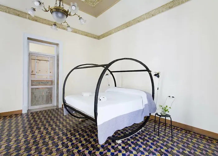 Гостевой дом Artisan Maison 4*