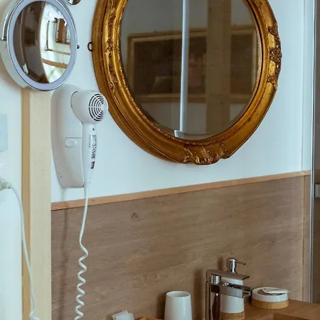 Artisan Maison 4*